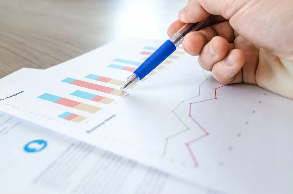 sont les différentes sources d’information qui permettent d’obtenir les indicateurs économiques et sociaux